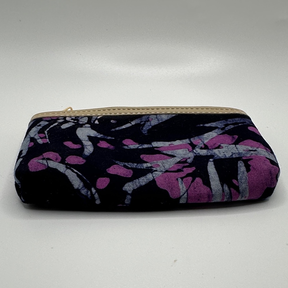 Source Unknown Black And Purple Patterned Pouch - image 3